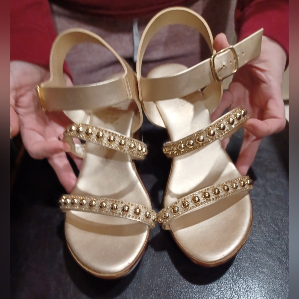 Italian Shoemakers Open-Toe Heels